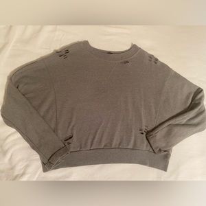 CROP SWEATER W/ HOLES